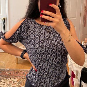 Floral Top with Tied Sleeves/Sleeve Cut Out